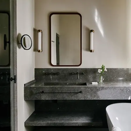 Mercer Plaza 5 Gl מלון סביליה