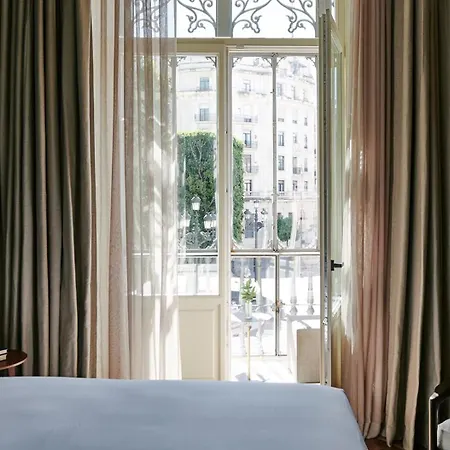 Mercer Plaza 5 Gl 5* סביליה