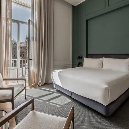 Mercer Plaza 5 Gl 5* סביליה