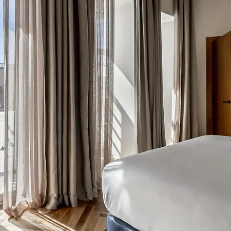 מלון Mercer Plaza 5 Gl