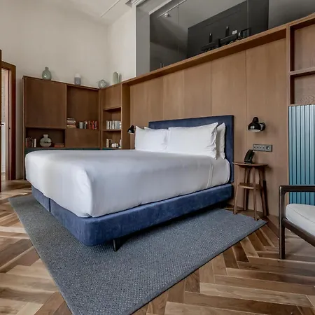 מלון Mercer Plaza 5 Gl 5*