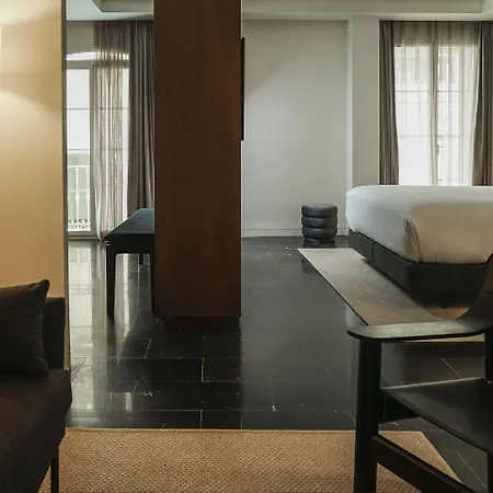 Mercer Plaza 5 Gl מלון סביליה