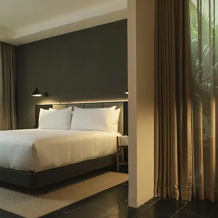 Mercer Plaza 5 Gl 5*