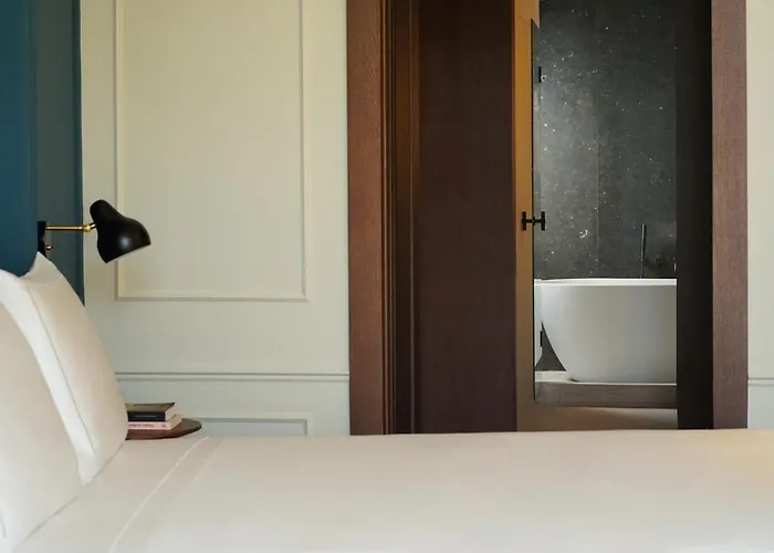 Mercer Plaza 5 Gl Hotel Sewilla