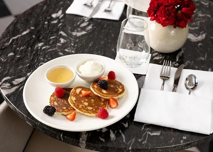 Mercer Plaza 5 Gl Sewilla