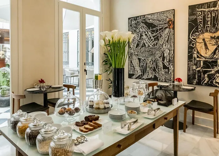 Mercer Plaza 5 Gl Hotel Sewilla