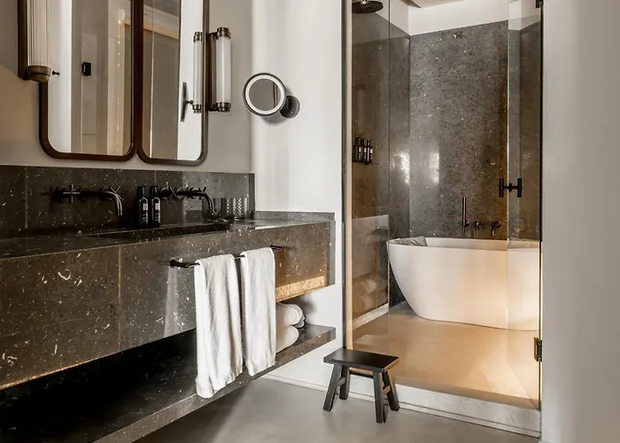 Mercer Plaza 5 Gl 5* Sewilla