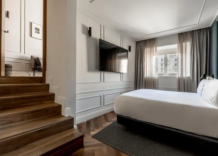 Mercer Plaza 5 Gl Hotel Sewilla