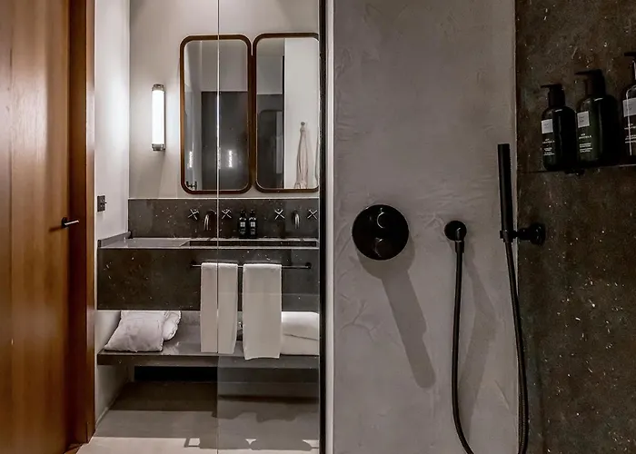 Mercer Plaza 5 Gl Hotel