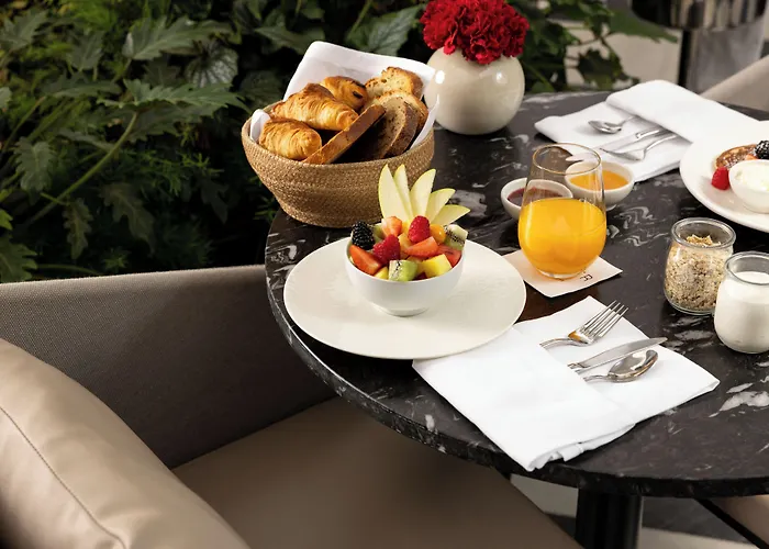 Mercer Plaza 5 Gl Sewilla