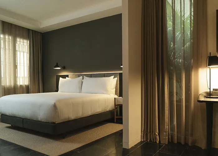 Mercer Plaza 5 Gl 5*