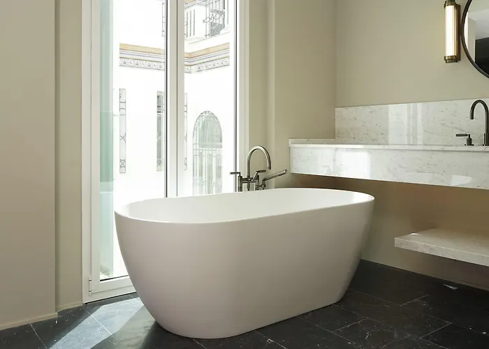 Mercer Plaza 5 Gl Hotel Sewilla