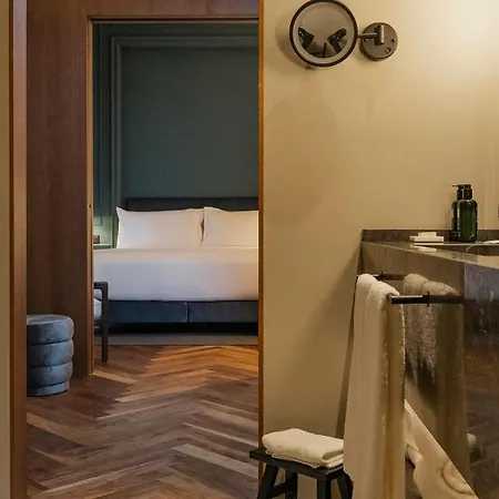 Mercer Plaza 5 Gl Szálloda