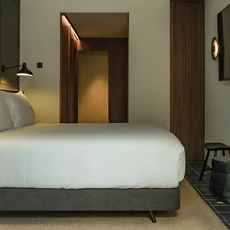 Mercer Plaza 5 Gl 5*