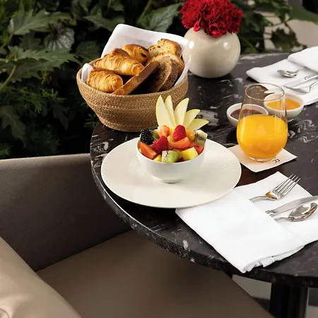 Mercer Plaza 5 Gl Sevilha